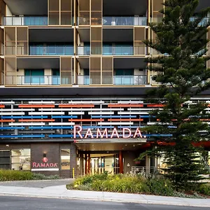 4* Hotel Ramada By Wyndham Vetroblu Scarborough